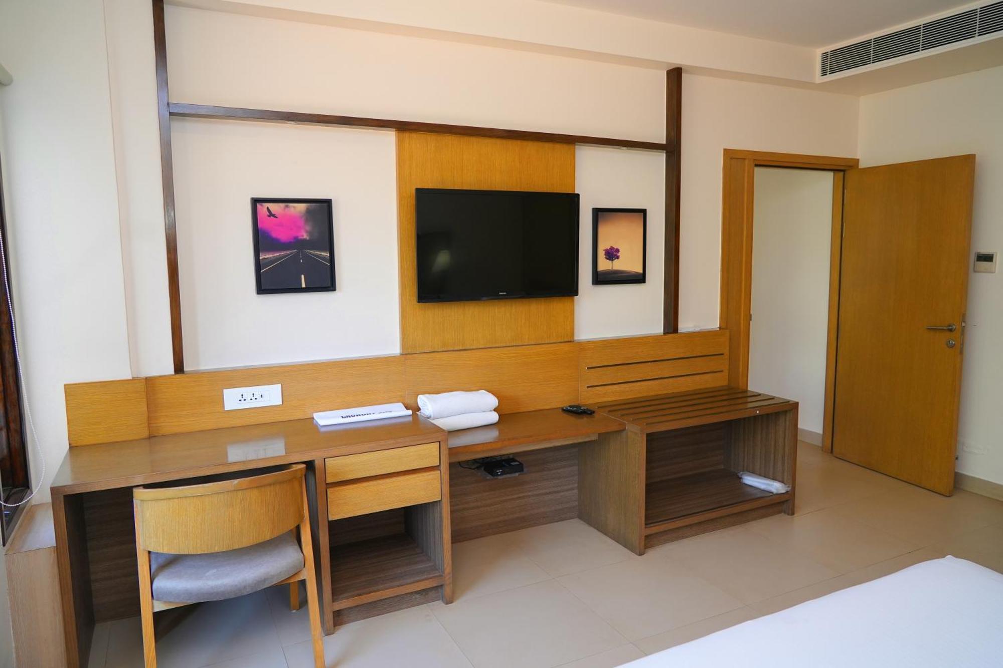 Purple Cloud Hotel Devanahalli Luaran gambar