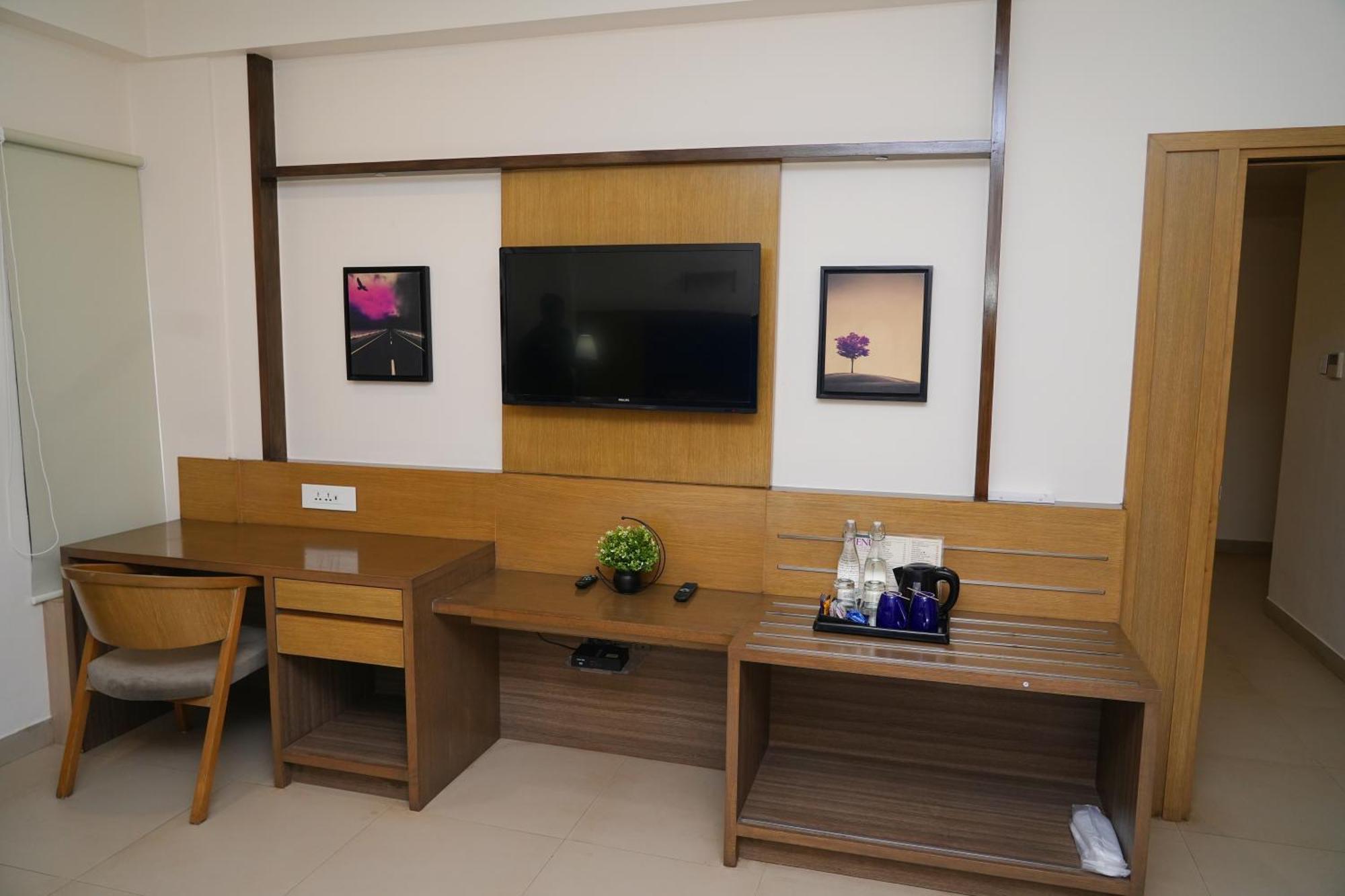 Purple Cloud Hotel Devanahalli Luaran gambar